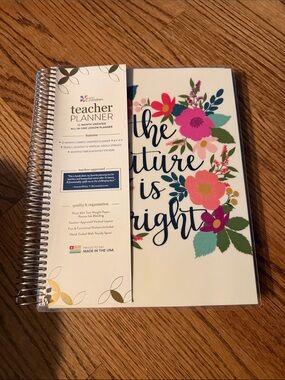 Erin Condren Floral Teacher Planner 12 month undated 8.5x11